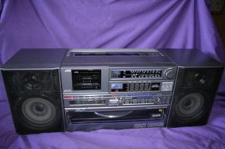 JVC DC 33 BOOMBOX GHETOBLASTER WITH TAPE CASSETTE PHONO TURNTABLE 