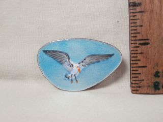 vintage soaring flying seagull pin brooch 