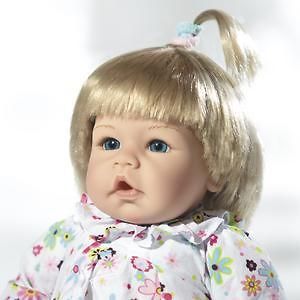 Lee Middleton Little Katherine Blonde Baby Vinyl & Cloth Doll, New In 