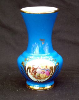 limoges la reine vase with fragonard scenes 