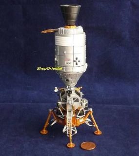 NASA SPACE APOLLO MOON LANDING COMMAND LUNAR MODULE EAGLE MODEL 1100 