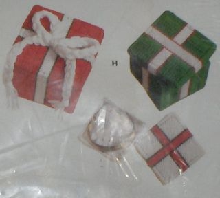 1982 Christmas Nesting Gift Boxes (3) Plastic Canvas Kit NIP