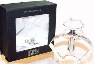 oleg cassini perfume bottle in Decorative Glass/Crystal