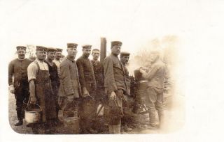 ww1 photo german army soldiers at field kitchen stove time
