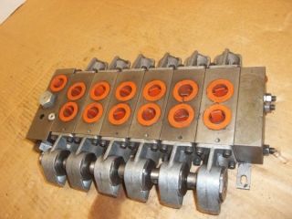 New   AT7249 Hydraulic Products (HPI) 6 Spool Hydraulic Valve