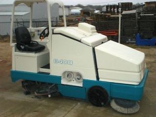 Newly listed TENNANT 8400 INDUSTRIAL FLOOR SCRUBBER/SWE​EPER