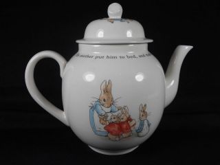 Beatrix Potter Tea Pot/Made in England/Wedgewood/Fredrick Warne & Co 