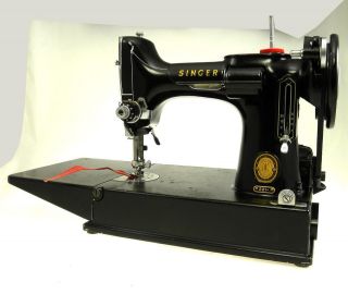   FEATHERWEIGHT Sewing Machine in case with foot pedal Cleaned Working