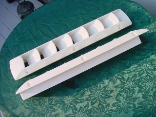 BAYLINER BOAT VENT LOUVER WHITE 17 7/8 x 3 1/2 NEW SEE PICS SEA RAY 