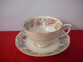 Roslyn Fine Bone China Teacup Cup & Saucer Country Ramble Made in 