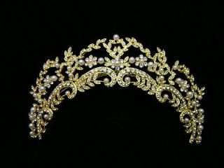 gold wedding tiara in Clothing, 