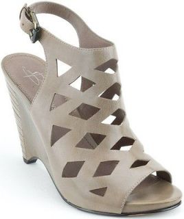 MAKOWSKY Women Shoes Jaden Wedge Slingback 7 Grey New in Box