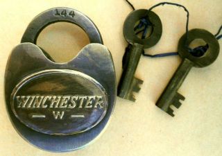 old west winchester rifle gun solid brass lock keys #