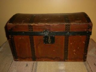 antique dome top doll trunk with tray 
