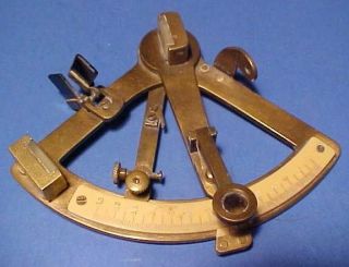 Miniture Sextant Octant in Box, 4 inches across, very finely made 
