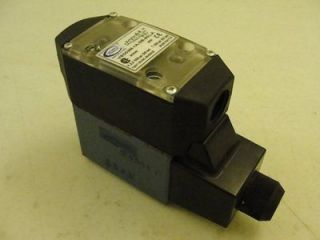 6355 Old Stock, Continental VSD03M 1A GB 6​0L A Hydraulic Solenoid 
