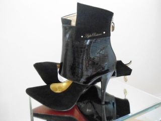   bottoms black patent leather and suede zip up skayler ankle boots