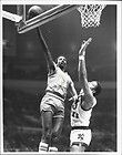 1981 82 Topps E91 Caldwell Jones Philadelphia 76ers