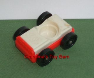 Vintage Fisher Price Little People #930 White Red GARAGE CAR