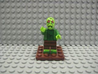 Custom LEGO Scooby Doo Zombie Villain Minifig Minifigure Display