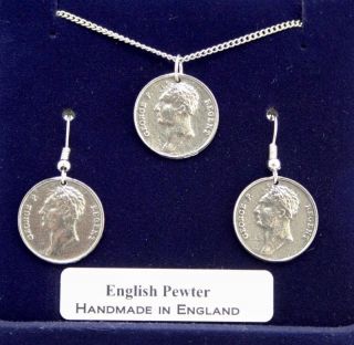 Battle of Waterloo Medal Necklace and Earrings Set, English Pewter 