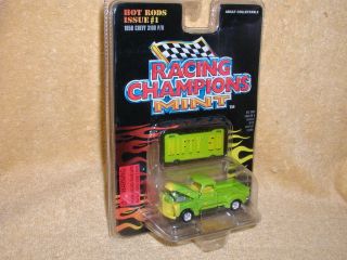 Racing Champions MINT   1950 Chevrolet 3100 Pickup   1/61 Green 