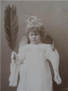 Cute Little Girl Pleated Fashion Fairy Angel w Wings Old CDV Photo 