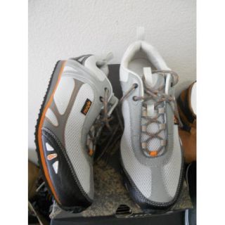 Mens Ahnu Sz 10 Hayward Trail Hiking Shoes New w Box