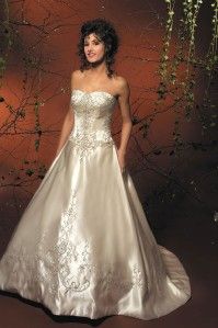 Allure Bridal Gown Style 8251 Ivory Gold 32 Waist