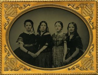 Ladies Excellent Horizontal Composition Half Plate Ambrotype Scarce 