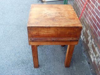 Vintage Wood Butcher Block Table Country Kitchen Decor Meat Cutting 