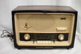 Vintage 1950s Grundig Majestic Model 1088 Tube Radio