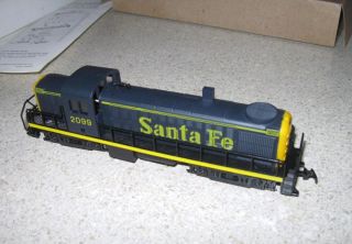 vintage AHM HO train engine locomotive RS 2 diesel switcher Santa Fe 