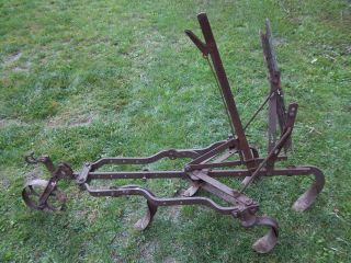 Antique Horsedrawn Cultivator One Row 1800s Makers Marked R166 Good 