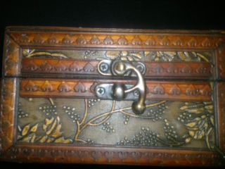   Made Wooden Vintage Jewelry Box Treasure Chest Boxes Detail