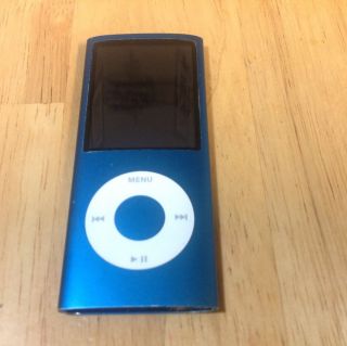 Apple iPod nano 4th Generation chromatic Blue (8 GB) FOR PARTS