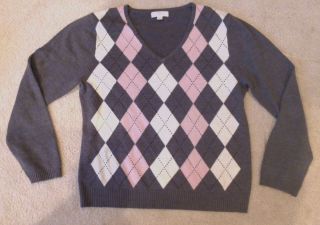 APT 9 Gray Argyle 100% acrylic pullover sweater size medium
