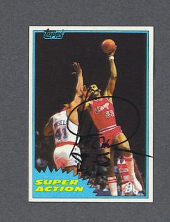 Artis Gilmore Signed Chicago Bulls 1981 82 Topps Card