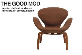 Arne Jacobsen Swan Chair   Bent Wood Base   (5 AVAILABLE)   Danish 