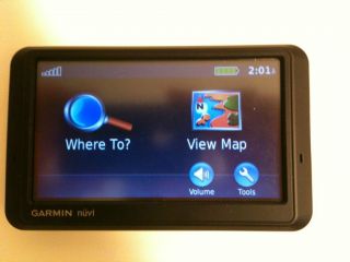 Garmin Nuvi 755T GPS Navigator w Lifetime Traffic 