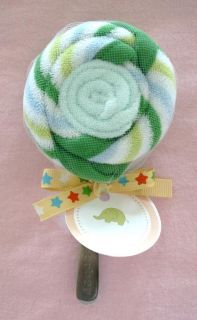 or gift topper for a new baby. You get 2 washcloths and a gerber baby 
