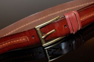 Tommy Bahama Mens Leather Belt Chestnut Brass Roller Buckle Stitched 