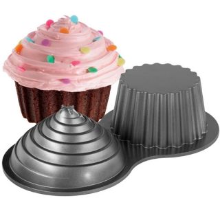 Wilton Giant Dimensions Decorative Bakeware Cupcake Birhday Cake Pan 