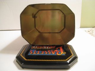 This is a used BASSETTS tin is in very good condition. Tin is 7 x 