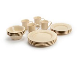 CorningWare Traditions 16 Piece Dinnerware Set – Service for 4