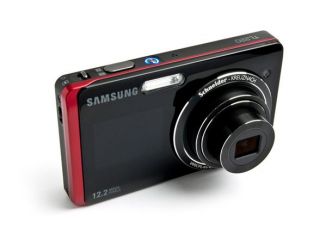 Samsung DualView 12.2MP Digital Camera with Dual LCD Screens and 4.6X 