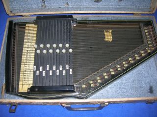Oscar Schmidt No. 73 autoharp, 36 string/12 chord, tuning wrench, case 