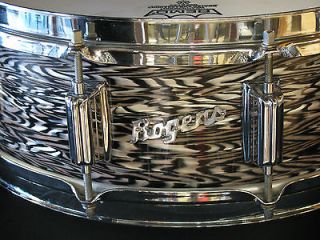 Rogers Wood Dynasonic 14x 5 snare Black Onyx(Rare). S/N 11574. Used 