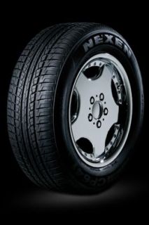 Nexen CP641 235 60R16 Tire