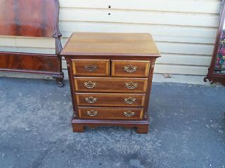 50002 Banded Mahogany Dixie Furniture Bachelor Chest Dresser QUALITY